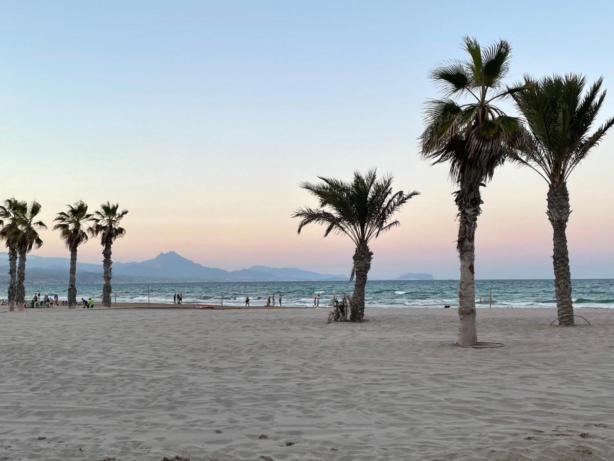 Villamarco Beach Home At Playa San Juan - Muchavista アリカンテ エクステリア 写真